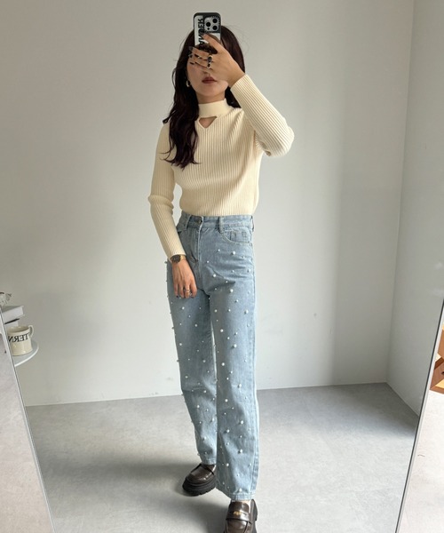 efill（エフィル）の「パール付き デニム パンツ（デニムパンツ・レディース・ライトブルー・FREE）」の3枚目の写真