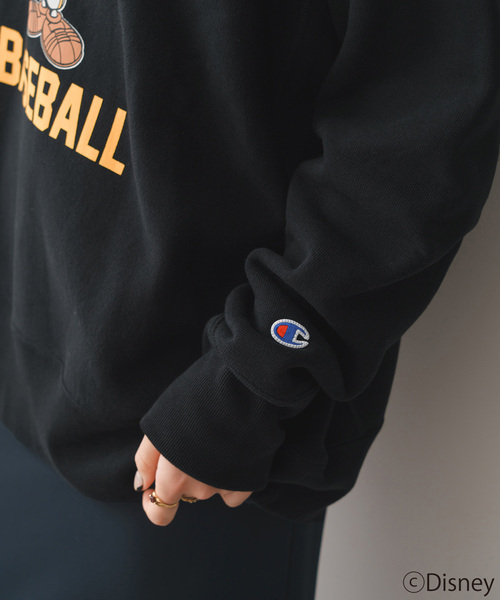 Spick & Span（スピックアンドスパン）の「《WEB＋名古屋店限定》Champion CREW NECK SWEATSHIRT MICKY C3-A031（スウェット・レディース・ブラック/アイボリー/グレー・SMALL/LARGE）」の15枚目の写真