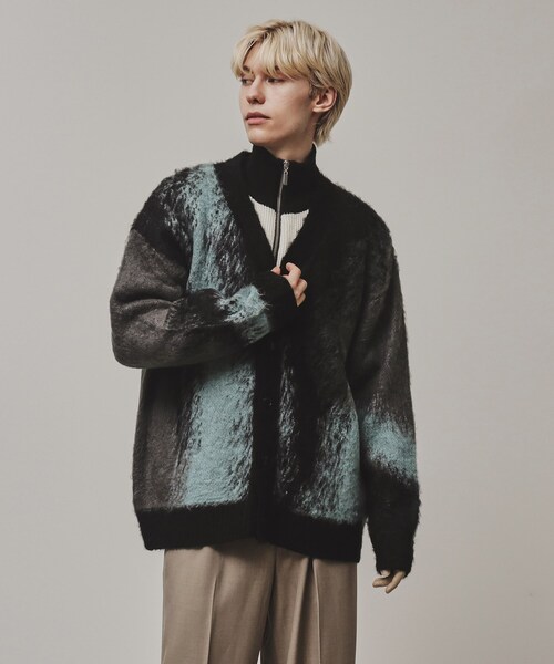 tk.TAKEO KIKUCHI(ティーケータケオキクチ)の「◆【全10色】シャギーカーディガン(カーディガン/ボレロ・メンズ・パープル系2/チャコールグレー/ブルー/ブラウン系その他/ブラック/ブルー系その他4/ライトグレー系2/ネイビー系1/ライトグレー/ダークグリーン系2・03/02/01)」の6枚目の写真