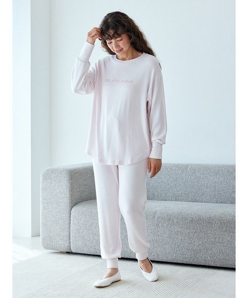 gelato pique（ジェラートピケ）の「スノーロゴロングパンツ（ルーム