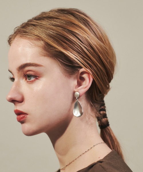 ciite'(シーテ)の「ヘンケイプレート イヤリング (両耳用)(イヤリング・レディース・シルバー/ゴールド/ピンクゴールド・FREE)」の8枚目の写真