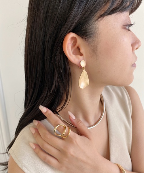 ciite'(シーテ)の「ヘンケイプレート イヤリング (両耳用)(イヤリング・レディース・シルバー/ゴールド/ピンクゴールド・FREE)」の11枚目の写真