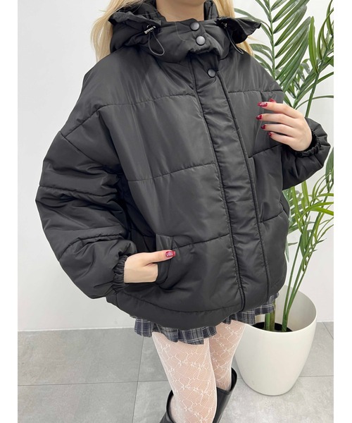 PHILLY（フィリー）の「【PHILLY】フリルフードフェイクダウンジャケット（ブルゾン・レディース・ブラック/ホワイト・FREE）」の9枚目の写真