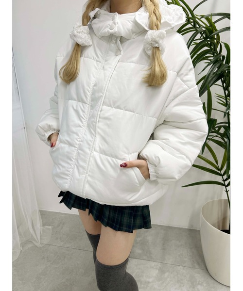 PHILLY（フィリー）の「【PHILLY】フリルフードフェイクダウンジャケット（ブルゾン・レディース・ブラック/ホワイト・FREE）」の5枚目の写真