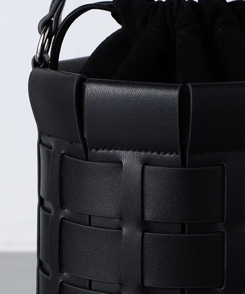 UNITED ARROWS(ユナイテッドアローズ)の「パネル バゲットバッグ(ハンドバッグ・レディース・シルバー/ブラック・FREE)」の3枚目の写真