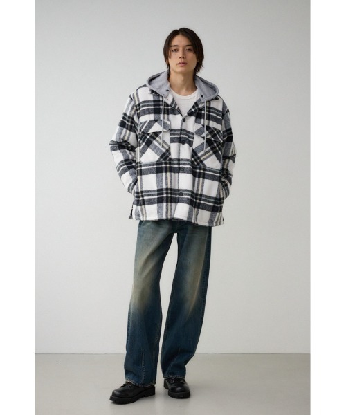 AZUL by moussy(アズールバイマウジー)の「中綿キルトCPOジャケット(ブルゾン・メンズ・ブラウン系その他/ブルー系その他/ブラック系その他・FREE)」の6枚目の写真