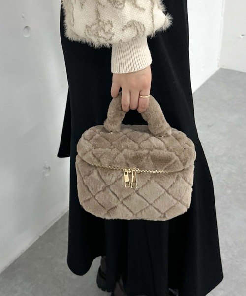 archives（アルシーヴ）の「ファーキルトバニティバッグ（ショルダーバッグ・レディース・ベージュ/オフホワイト・FREE）」の11枚目の写真