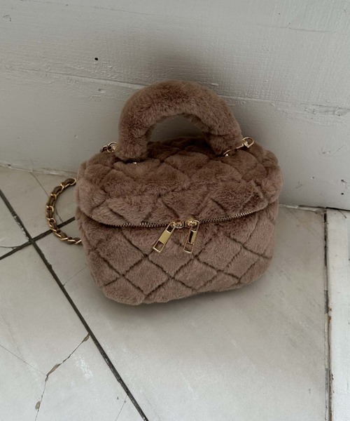 archives（アルシーヴ）の「ファーキルトバニティバッグ（ショルダーバッグ・レディース・ベージュ/オフホワイト・FREE）」の17枚目の写真