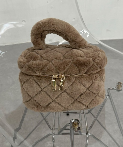 archives（アルシーヴ）の「ファーキルトバニティバッグ（ショルダーバッグ・レディース・ベージュ/オフホワイト・FREE）」の18枚目の写真