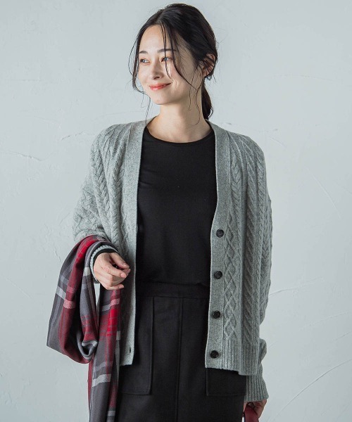 LAUTREAMONT(ロートレアモン)の「【WEB限定】吸湿発熱 なめらかインナー≪洗える≫(Tシャツ/カットソー・レディース・チャコールグレー/ブラック/ベージュ/ブラウン/オフホワイト・9号/11号)」の12枚目の写真