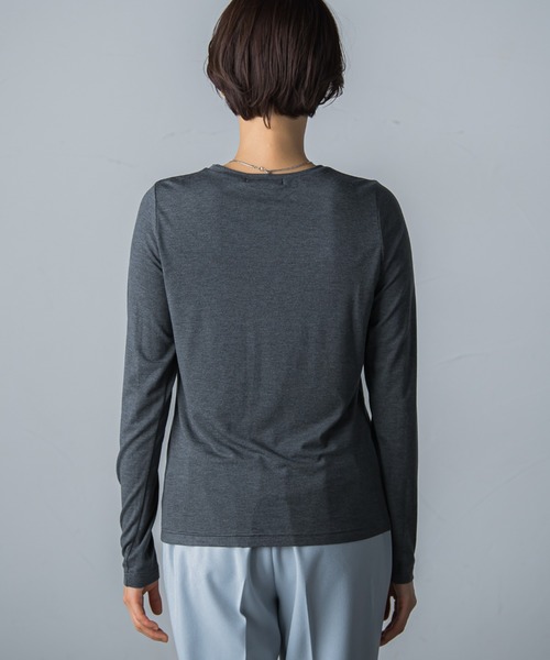 LAUTREAMONT(ロートレアモン)の「【WEB限定】吸湿発熱 なめらかインナー≪洗える≫(Tシャツ/カットソー・レディース・チャコールグレー/ブラック/ベージュ/ブラウン/オフホワイト・9号/11号)」の19枚目の写真