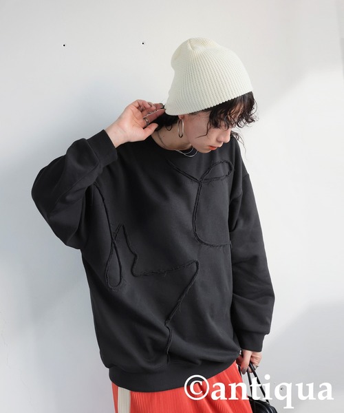 antiqua(アンティカ)の「切りっぱなし風デザインスウェット(スウェット・レディース・オートミール/ブラック/チャコールグレー・ONESIZE)」の17枚目の写真