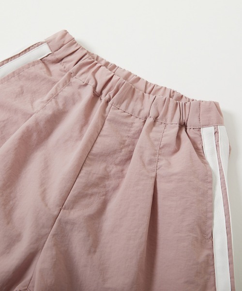 devirock（デビロック）の「水はじく ナイロン ライントラックパンツ（その他パンツ・キッズ・ブルー系/ブラック/ベージュ系/ピンク系・120cm/110cm/160cm/150cm/140cm/130cm/100cm）」の12枚目の写真