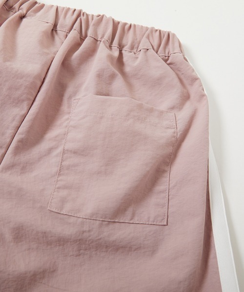 devirock（デビロック）の「水はじく ナイロン ライントラックパンツ（その他パンツ・キッズ・ブルー系/ブラック/ベージュ系/ピンク系・120cm/110cm/160cm/150cm/140cm/130cm/100cm）」の14枚目の写真