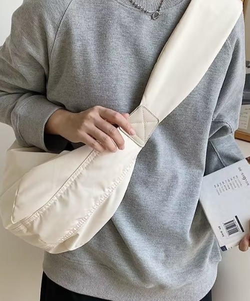 REBALANCE（リバランス）の「ワンショルダーバッグ（ショルダーバッグ・レディース・A/B・ONE SIZE）」の7枚目の写真