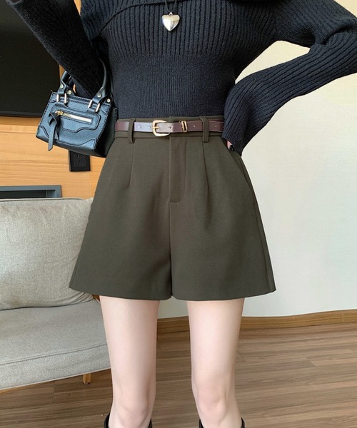 gossip!ロサンゼルス(ゴシップロサンゼルス)の「【サイズあり】ウールライク ヴィンテージ ハイウエスタック 厚手ショートパンツ(ベルト付)秋冬の定番アイテム)(その他パンツ・レディース・ブラック/カーキ/グレー・S/M/L/XL)」の16枚目の写真