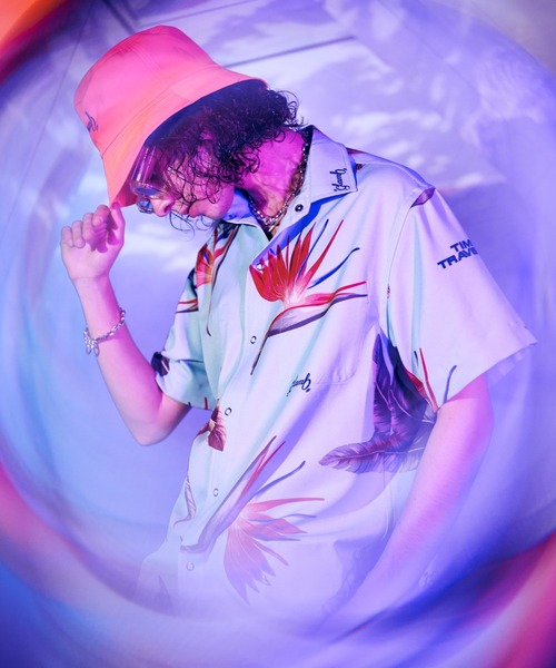 glamb（グラム）の「Neon Bucket Hat / ネオンバケットハット（ハット・メンズ・イエロー/ブルー/オレンジ/ブラック・FREE）」の16枚目の写真