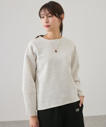 バックロゴプルオーバー