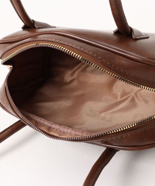 florist（フローリスト）の「【軽い◎・500mlペットボトル収納可】エンボスロゴレザーライクボストンバッグ/ショルダーバッグ（ボストンバッグ・レディース・ダークウッド/キャメル/ブラック/ライトブラウン・FREE）」の7枚目の写真