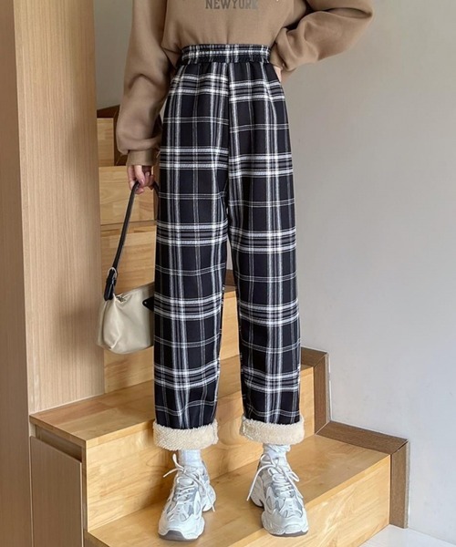 LUMIRA(アパレル)(ルミラ)の「着る毛布 パンツ(その他パンツ・レディース・B/I/K/L/M/N/D/E/F/A/J/G・FREE)」の21枚目の写真