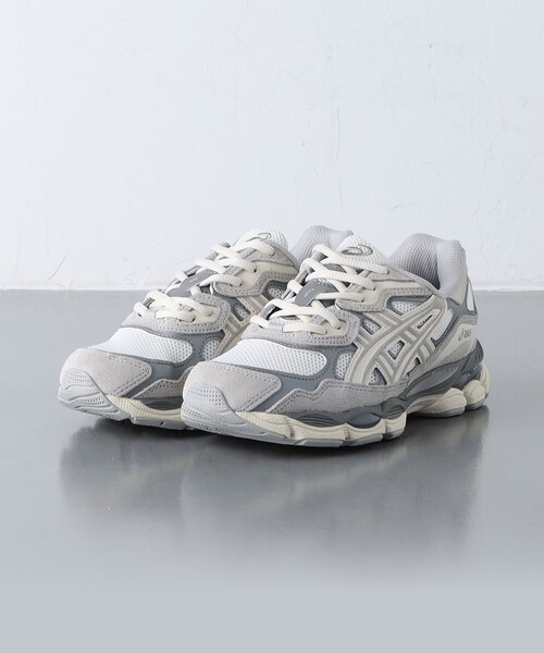 ASICS(アシックス)の「<asics>GEL-NYC スニーカー(スニーカー・レディース・グレー・25cm/23.5cm/24.5cm/24cm/23cm)」の2枚目の写真
