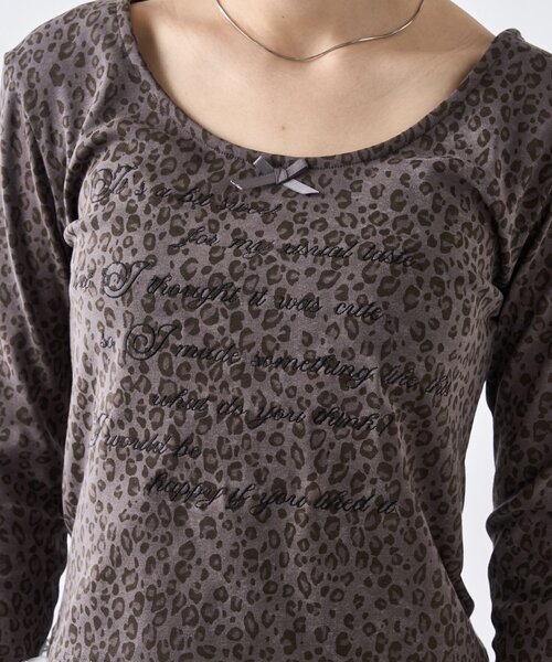 WHO'S WHO gallery（フーズフーギャラリー）の「レオパード(ヒョウ柄)メッセージトップス（Tシャツ/カットソー・レディース・グレー/ブラウン・FREE）」の6枚目の写真