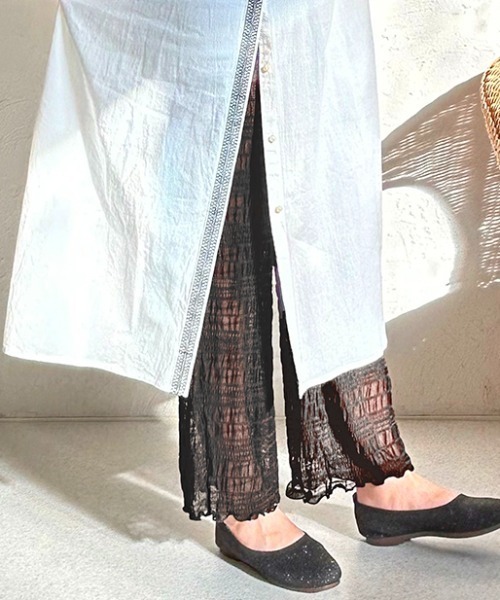 Per sist ence（パーシエンス）の「シアープリーツレギンスパンツ（その他パンツ・レディース・オフホワイト/グレー/ブラック・FREE）」の2枚目の写真