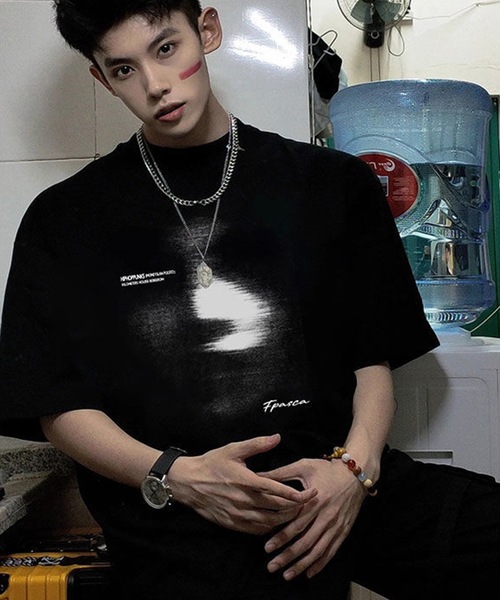 B.R.U(ブル)の「シルエットプリントTシャツアソート(Tシャツ/カットソー・メンズ・ブラック/レッド/ネイビー/オフホワイト/ブラック系その他/ピンク・FREE)」の8枚目の写真