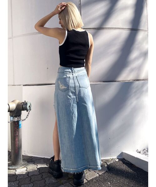 GYDA（ジェイダ）の「unshakable mindタンクトップ（タンクトップ・レディース・スカイブルー/ブラック/オフホワイト・FREE）」の16枚目の写真