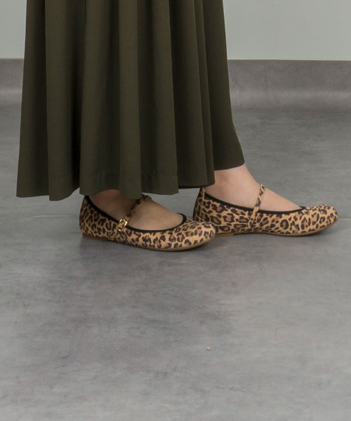 UNISA（ユニサ）の「【UNISA】フラット　ストラップシューズ カンフーシューズ メリージェーン パンプス バレエ（パンプス・レディース・レオパード/シルバー/アイボリー/ブラック・39/36/37/38）」の13枚目の写真