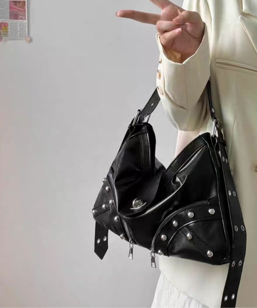 gossip!ロサンゼルス(ゴシップロサンゼルス)の「Y2k トレンディなレトロなオートバイスタイル 通勤 ショルダーバッグ(ショルダーバッグ・レディース・ブラック・FREE)」の15枚目の写真