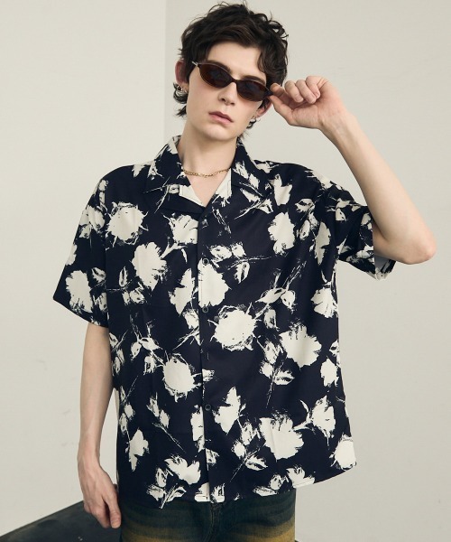 Shoowtime(ショウタイム)の「Retro flower pattern monotone open-neck shirt / レトロフラワーパターンモノトーン開襟シャツ(シャツ/ブラウス・メンズ・ホワイト系/ブラック系・MEDIUM/LARGE/X-LARGE)」の22枚目の写真