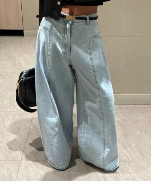 MONO8（モノハチ）の「サイドフレア　ワイドデニムパンツ（デニムパンツ・レディース・オフホワイト/ブルーグレー・M/S）」の9枚目の写真