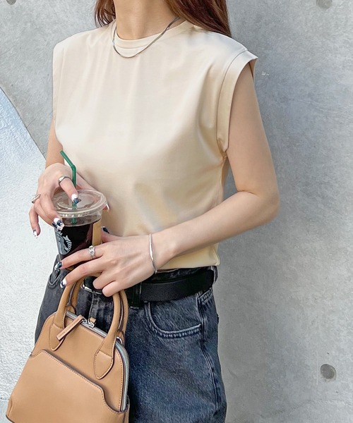 Futier land(フューティアランド)の「シルケットフレンチスリーブTシャツ(Tシャツ/カットソー・レディース・ブラック/グレイッシュベージュ/オフホワイト/ミント・MEDIUM)」の4枚目の写真