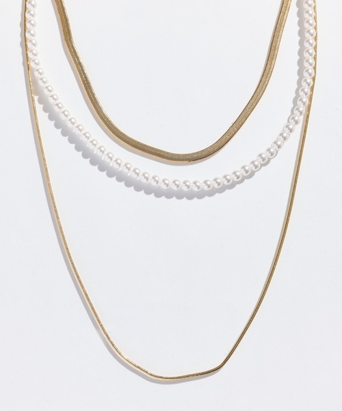 Phoebe(フィービィー)の「パールミックスチェーン3連ネックレス/全長:36cm,39cm,51cm+5cm(ネックレス・レディース・イエローゴールド・FREE)」の1枚目の写真