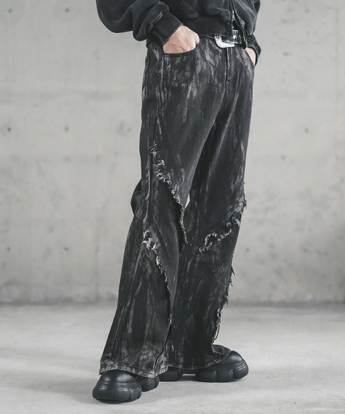 Shoowtime（ショウタイム）の「Fringe design flared denim pants