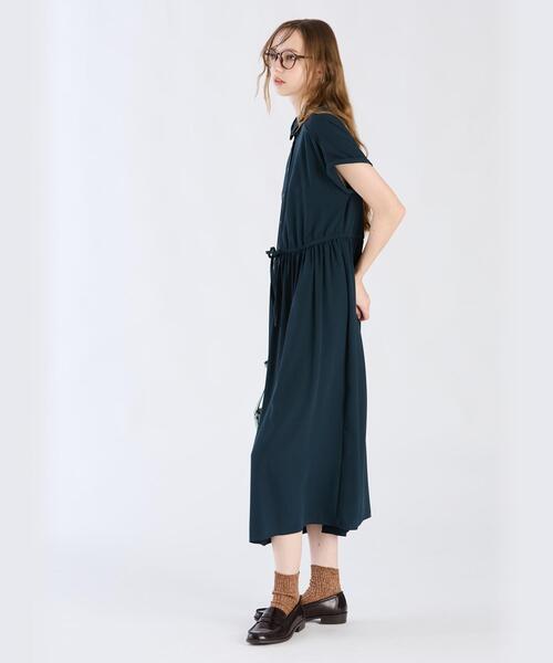 To b. by agnes b.(トゥービーバイアニエスベー)の「レディードレスポリエステル(シャツワンピース・レディース・ブルー系その他・40/38/36)」の2枚目の写真