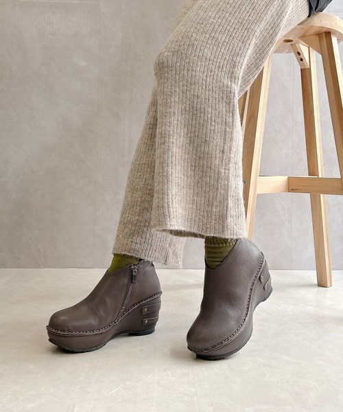Hina Day Green（ヒナデイグリーン）の「本革製 厚底 アンクルブーツ（ブーツ・レディース・ボルドー/チャコールグレー/ブラック/オリーブ・LL/S/M/L）」の11枚目の写真