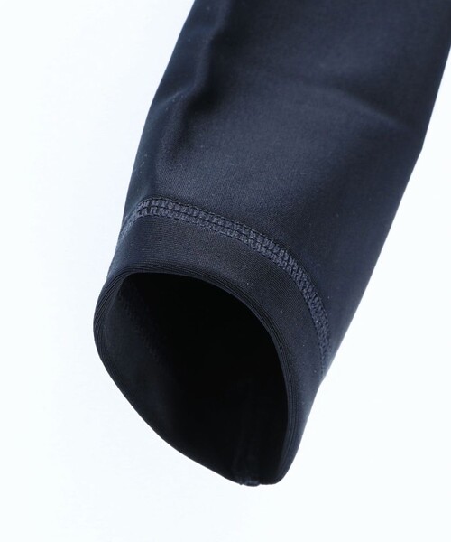 BRANSHES（ブランシェス）の「【WEB限定/スクール水着】長袖ラッシュガード（ラッシュガード・キッズ・ネイビー・130/140/150/120）」の7枚目の写真