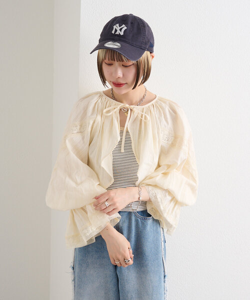 w closet(ダブルクローゼット)の「レース使いボレロブラウス(シャツ/ブラウス・レディース・オレンジ/ブラック/オフホワイト・FREE)」の1枚目の写真