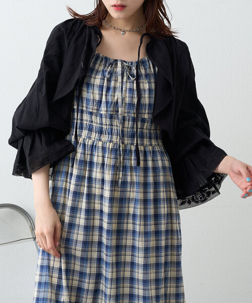 w closet(ダブルクローゼット)の「レース使いボレロブラウス(シャツ/ブラウス・レディース・オレンジ/ブラック/オフホワイト・FREE)」の2枚目の写真