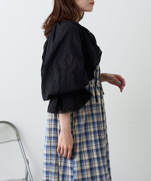 w closet(ダブルクローゼット)の「レース使いボレロブラウス(シャツ/ブラウス・レディース・オレンジ/ブラック/オフホワイト・FREE)」の21枚目の写真