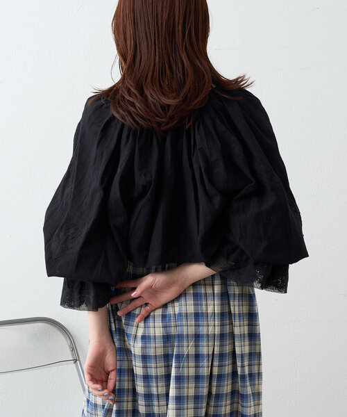w closet(ダブルクローゼット)の「レース使いボレロブラウス(シャツ/ブラウス・レディース・オレンジ/ブラック/オフホワイト・FREE)」の22枚目の写真