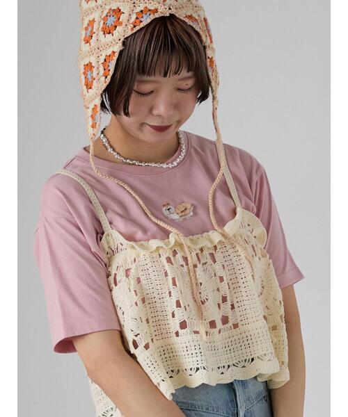 ehka sopo（エヘカソポ）の「わんこ刺繍Tシャツ（Tシャツ/カットソー・レディース・グリーン/ピンク/オフホワイト・F）」の4枚目の写真
