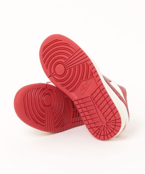 セール】JORDAN BRAND W AIR JORDAN 1 LOW SE ウィメンズ エア