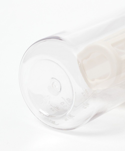 LAKOLE（ラコレ）の「ストレーナーボトル600ml / 415629（キッチンツール・レディース・アイボリー/チャコール・FREE）」の3枚目の写真