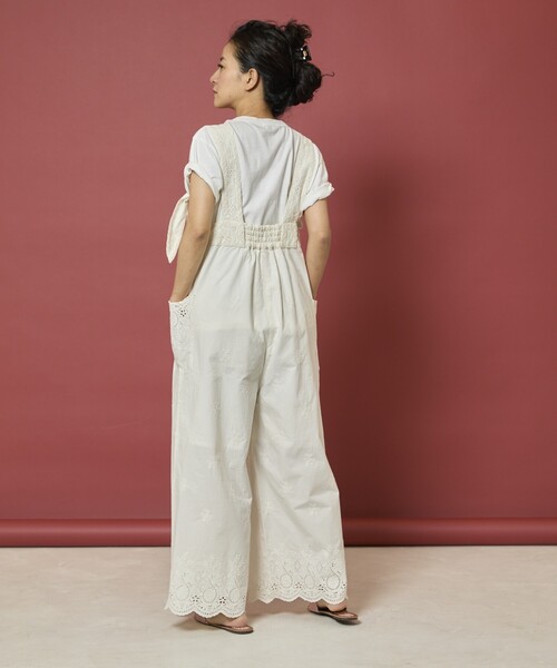 Freada（フリーダ）の「Freada/フリーダ カットワーク 刺繍 サロペット（サロペット/オーバーオール・レディース・ホワイト/ブラウン/ブラック・ﾌﾘ-）」の10枚目の写真