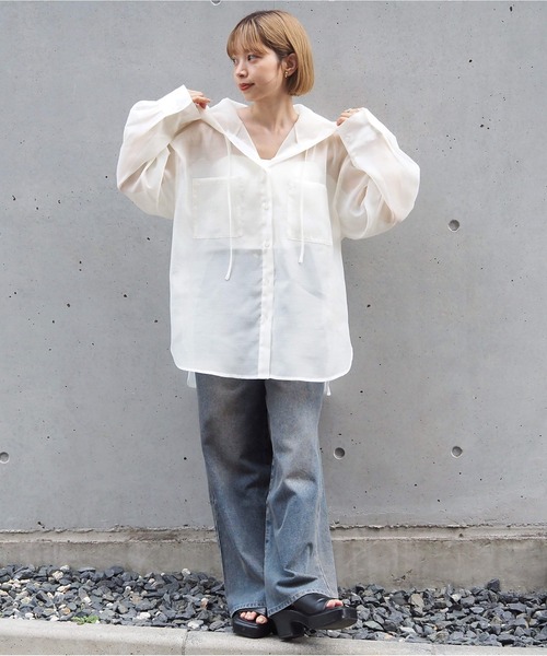 tiptop（ティップトップ）の「アソートシアーフードBIGシャツ（シャツ/ブラウス・レディース・オフホワイト/ピンク/チャコールグレー/ブルー系その他/ブラック系その他・FREE）」の10枚目の写真