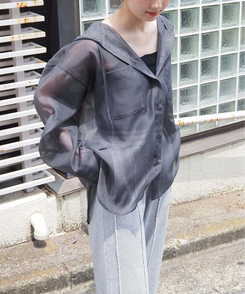 tiptop（ティップトップ）の「アソートシアーフードBIGシャツ（シャツ/ブラウス・レディース・オフホワイト/ピンク/チャコールグレー/ブルー系その他/ブラック系その他・FREE）」の19枚目の写真