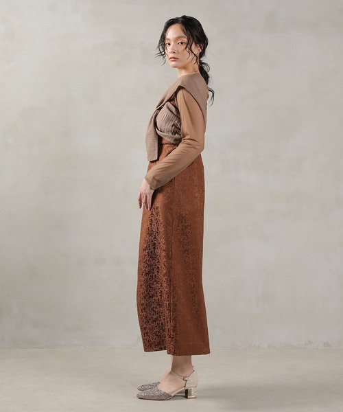 Kana（カナ）の「フラワー ジャガード ノットデザイン Iライン